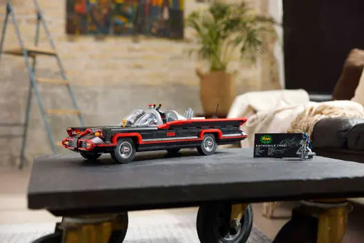 Lego 76328 Batman™ The Classic TV Series Batmobile™