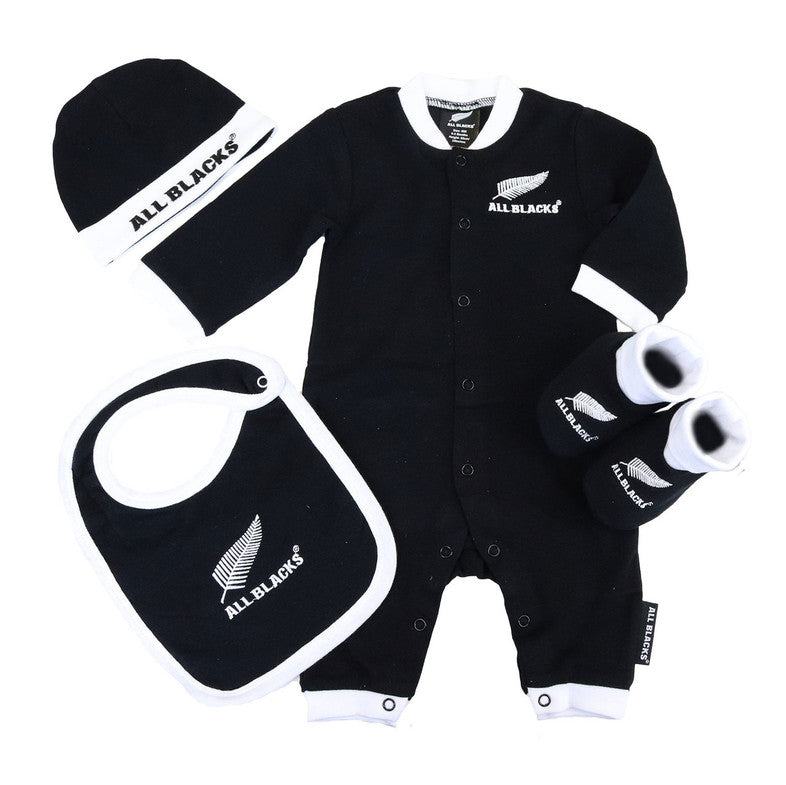 All Blacks new born infant 4 piece Gift Set (size 000 to 3 months)