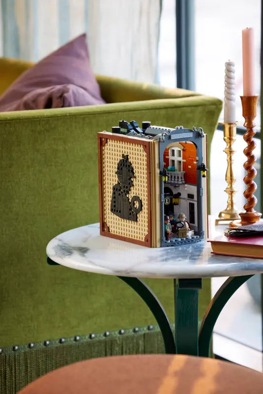 LEGO Icons 10351 Sherlock Holmes Book Nook