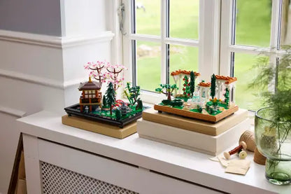 LEGO 10359 Fountain Garden