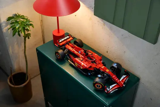 Lego 42207 Ferrari SF24 F1 Car