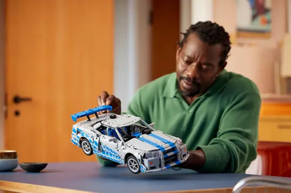LEGO 42210 Technic 2 Fast 2 Furious Nissan Skyline GT-R (R34) Car