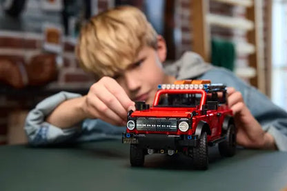 LEGO 42213 Technic Ford Bronco SUV