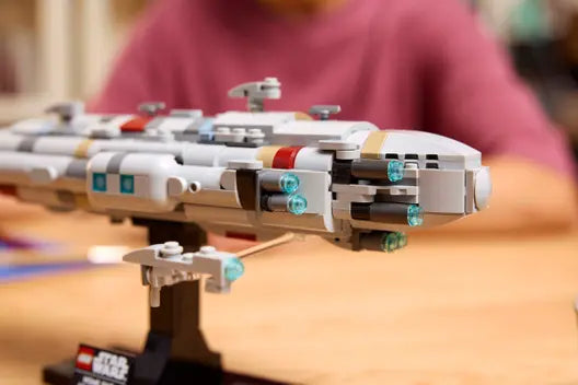 LEGO 75405 Star Wars Home One Starcruiser