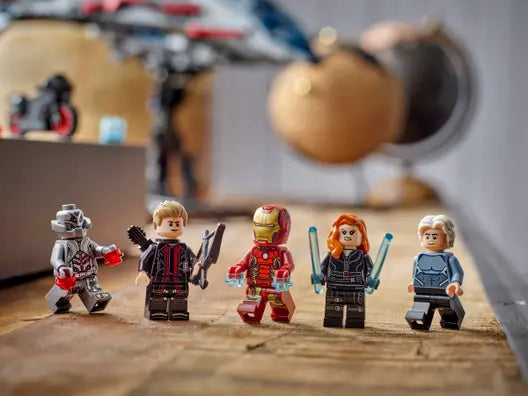 LEGO 76325 Marvel Avengers Age of Ultron Quinjet