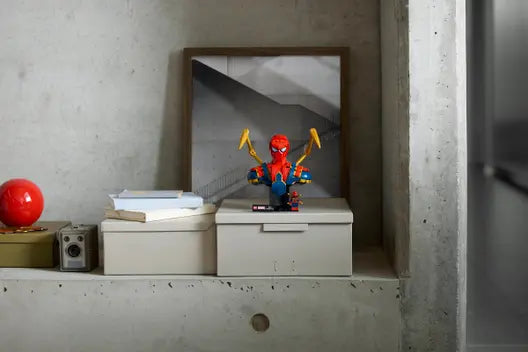 LEGO 76326 Marvel Iron Spider-Man Bust