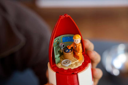 LEGO 21367 Ideas Tintin Moon Rocket