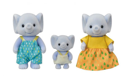 Sylvanian Families Elephant Family 3 Pack 5376